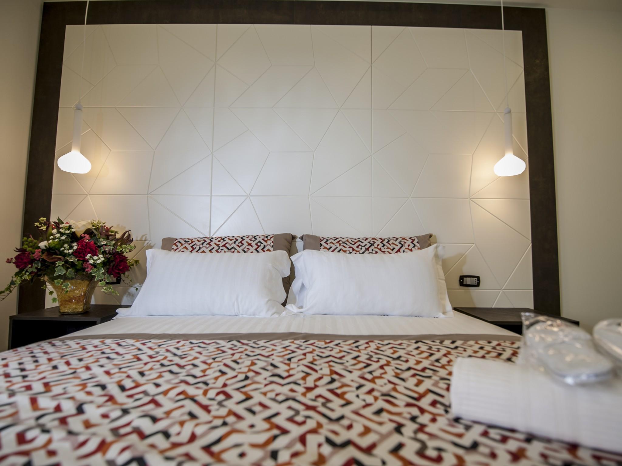 Hotel Palazzo Firenze Napoli Esterno foto