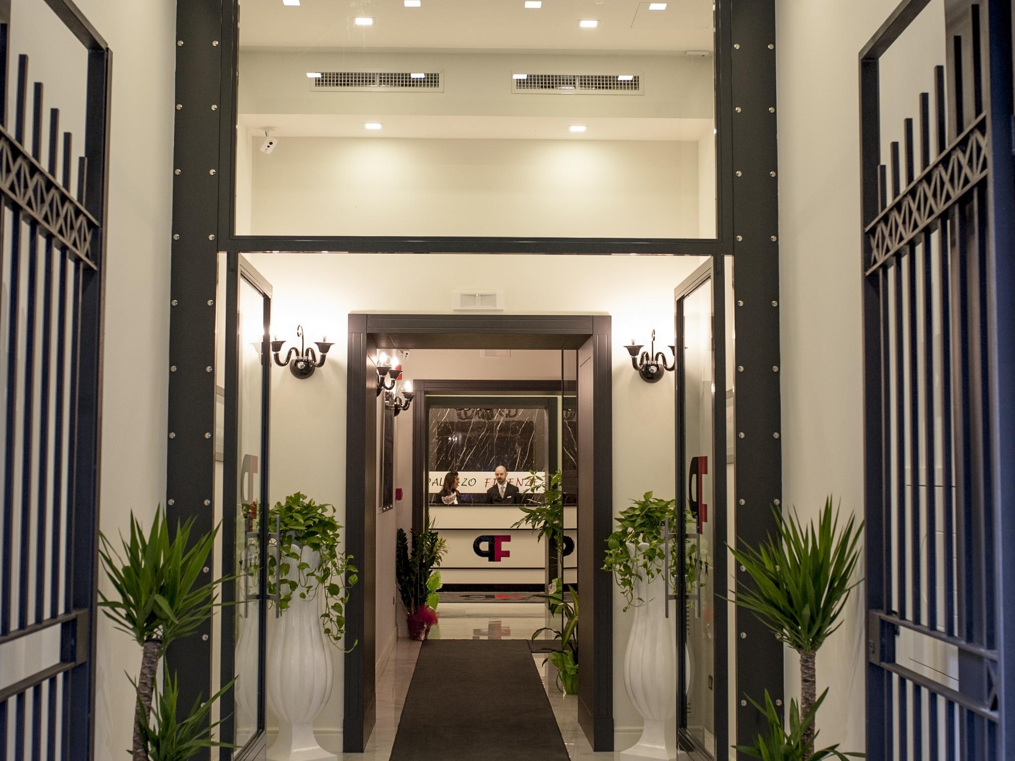 Hotel Palazzo Firenze Napoli Esterno foto