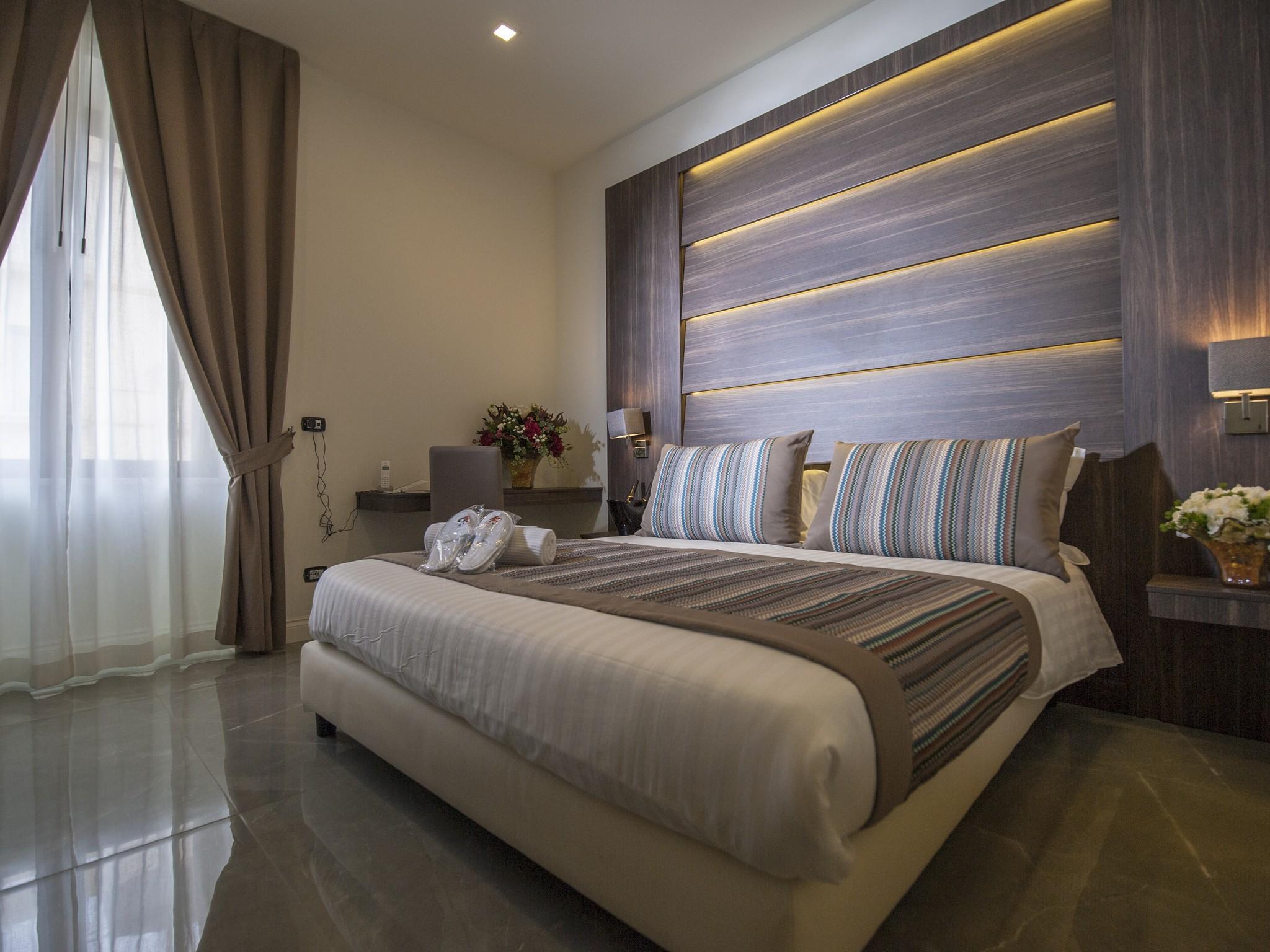 Hotel Palazzo Firenze Napoli Esterno foto