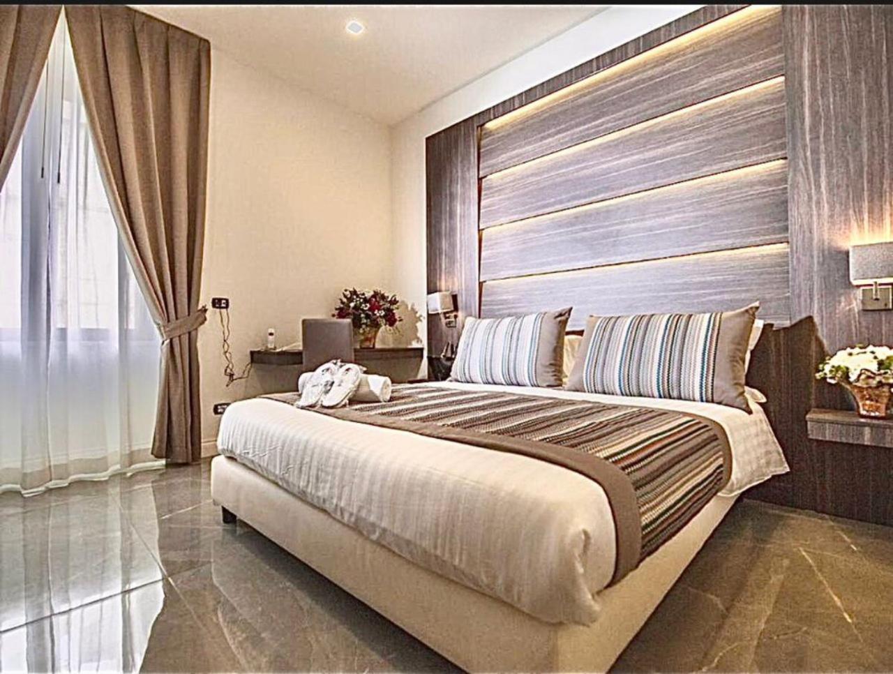 Hotel Palazzo Firenze Napoli Esterno foto